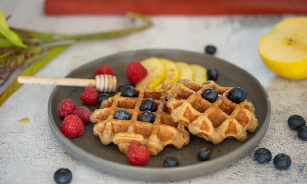 Healthy Banana Oat Waffles