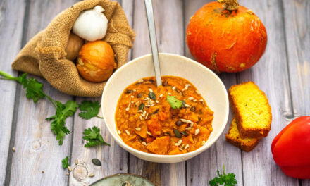 Autumn Stew with Pumpkin and Black Beans