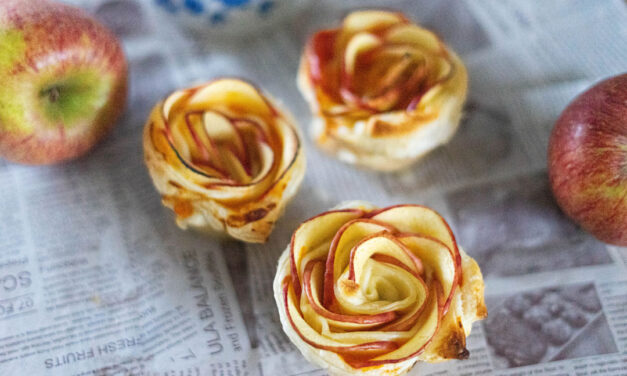 Puff Pastry Apple Rosettes