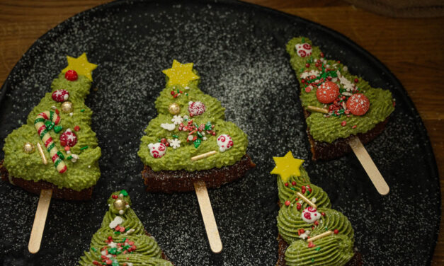 Sweet Gingerbread Christmas Forest